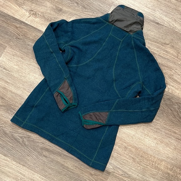 Marmot Grace Sweater Blue Size Medium Pullover Fleece - Picture 10 of 12